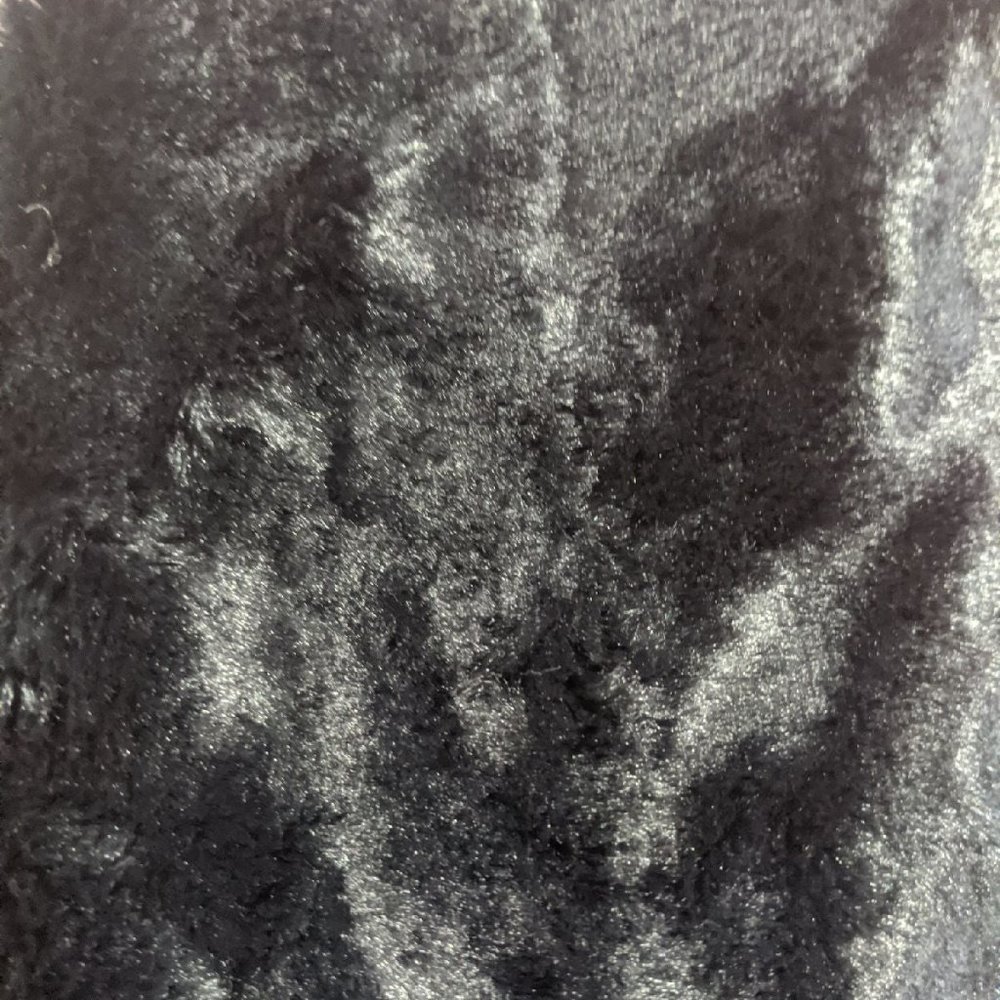 black faux fur infinity scarf nwt - Picture 4 of 6